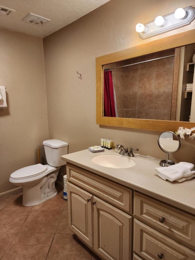 2 Bedroom Holiday Home Тропік Екстер'єр фото